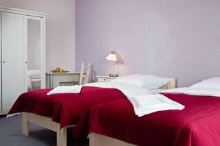 Хостелы Cilantro Bed & Breakfast Вроцлав Двухместный номер с 2 отдельными кроватями-7